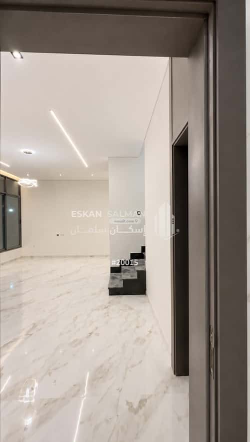 Villa 250 SQM Facing South West on 15m Width Street King Fahad Dist, Aldammam