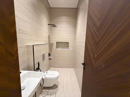 Floor 265.68 SQM with 4 Bedrooms Qurtubah, East Riyadh, Riyadh