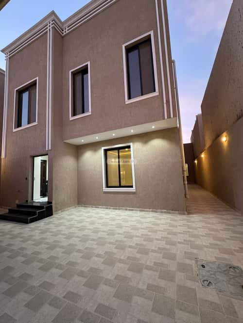 Villa 312.5 SQM Facing South on 20m Width Street Al Falah, East Jeddah, Jeddah