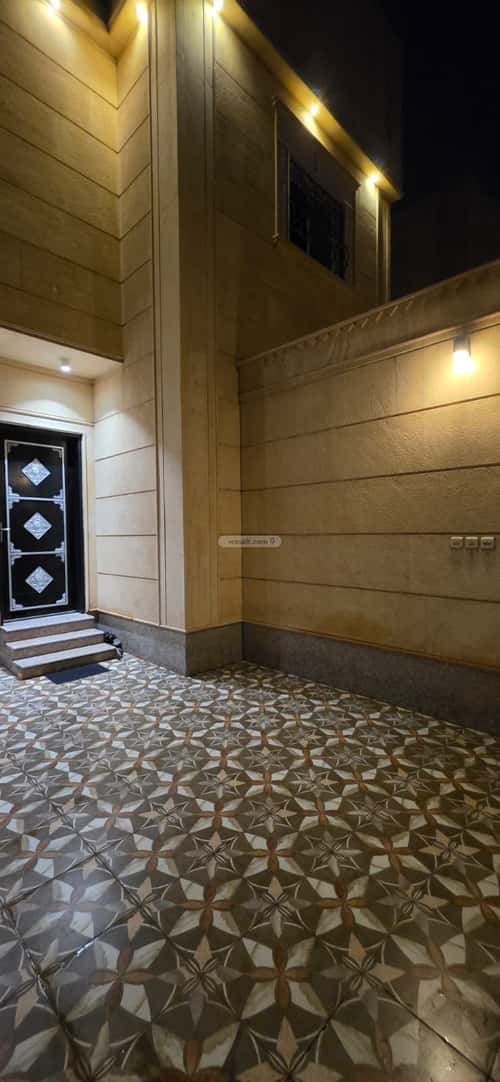 Villa 250 SQM Facing North on 20m Width Street Al-Muanisiyah, East Riyadh, Riyadh