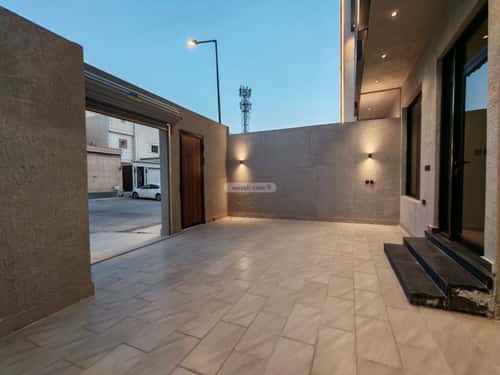 Floor 183.06 SQM with 4 Bedrooms Al-Yarmuk, East Riyadh, Riyadh