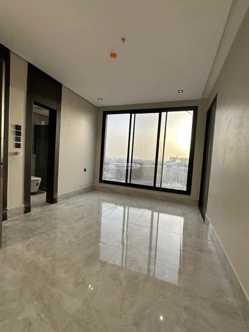 Apartment 181 SQM with 5 Bedrooms King Fahad Dist, Aldammam