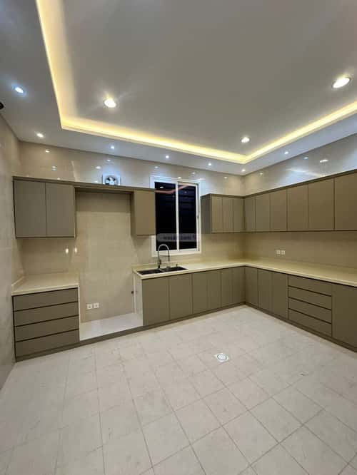 Villa 378 SQM Facing West on 20m Width Street Al Jameayeen, Khamis Mushait