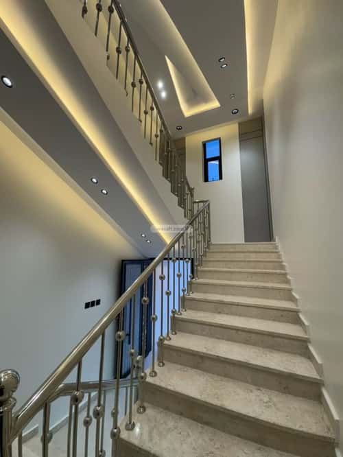 Apartment with 8 Bedrooms Al-Yarmouk, Khamis Mushait