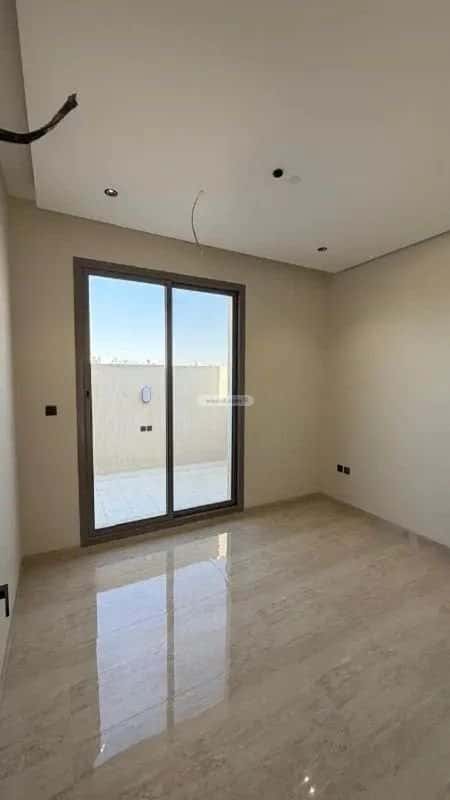 عمارة 891 متر مربع واجهة شرقية العارض، شمال الرياض، الرياض