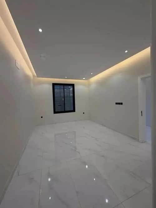 Floor 600 SQM with 6 Bedrooms Shamal Quri Tandah, Khamis Mushait