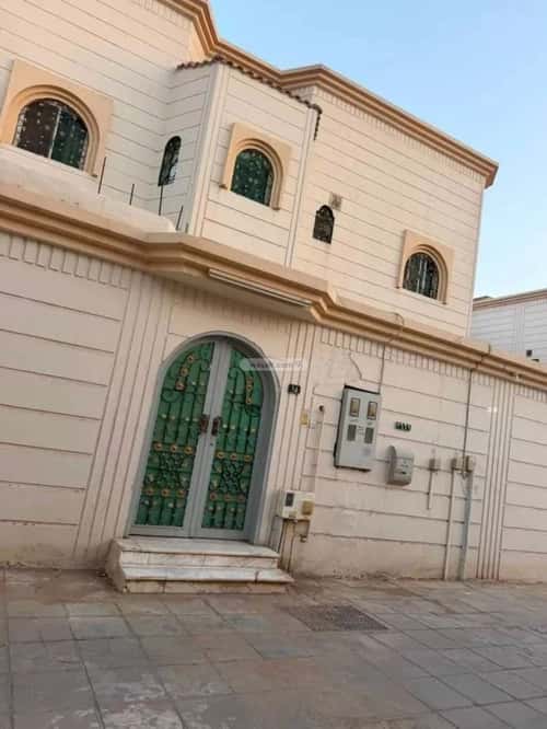 دور 484 متر مربع ب 5 غرف الجزيرة، شرق الرياض، الرياض