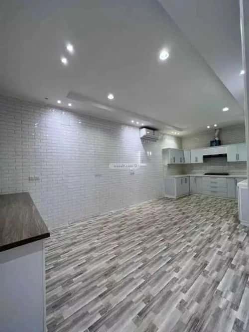 Villa 290 SQM Facing South with 6 Bedrooms Al-Arid, North Riyadh, Riyadh