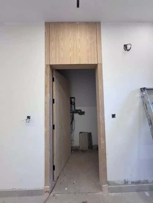 Building 2483.44 SQM Facing North Al-Janadriyah, East Riyadh, Riyadh