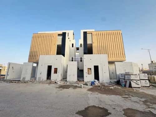 فيلا 250 متر مربع شرقية على شارع 20م العارض، شمال الرياض، الرياض