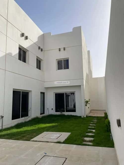فيلا 240 متر مربع واجهة شرقية ب 5 غرف الفاروق، وسط الرياض، الرياض