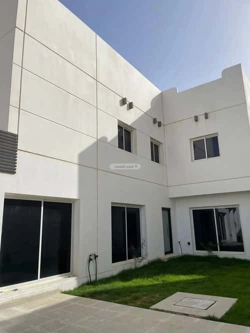 فيلا 240 متر مربع واجهة شرقية ب 5 غرف الفاروق، وسط الرياض، الرياض
