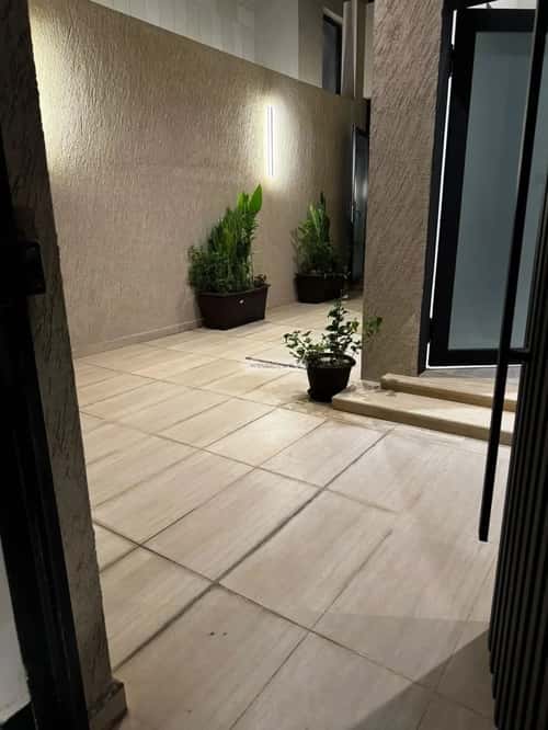 Floor 300 SQM with 4 Bedrooms As-Safa, Central Riyadh, Riyadh