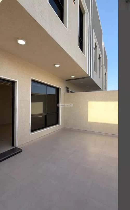 فيلا 252.25 متر مربع جنوبية على شارع 20م ضاحية الملك فهد، الدمام