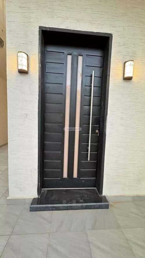Floor 210.91 SQM with 5 Bedrooms Ar-Rimal, East Riyadh, Riyadh