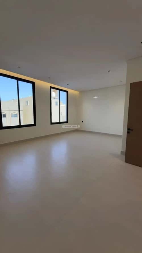 Villa 200 SQM Facing East on 15m Width Street Twaeeq, West Riyadh, Riyadh