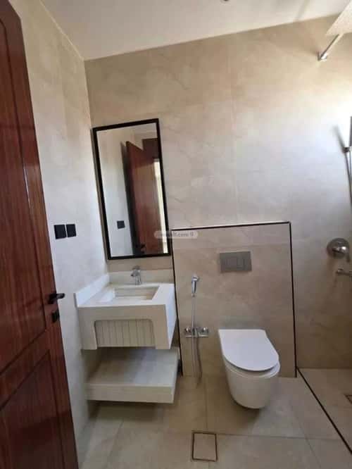 Floor 184.93 SQM with 5 Bedrooms Al-Janadriyah, East Riyadh, Riyadh