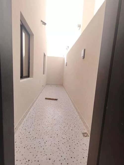 Floor 265.68 SQM with 7 Bedrooms Qurtubah, East Riyadh, Riyadh