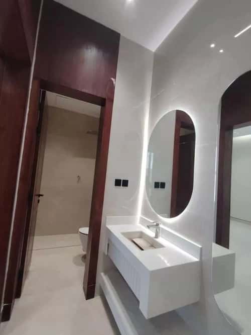Floor 184.93 SQM with 5 Bedrooms Al-Janadriyah, East Riyadh, Riyadh