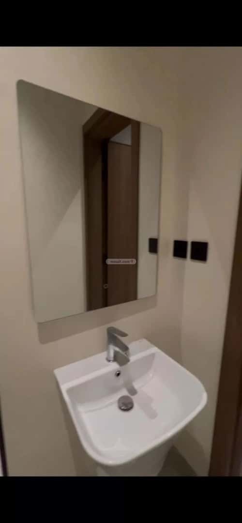 Apartment 876.54 SQM with 4 Bedrooms Al-Qairawan, North Riyadh, Riyadh