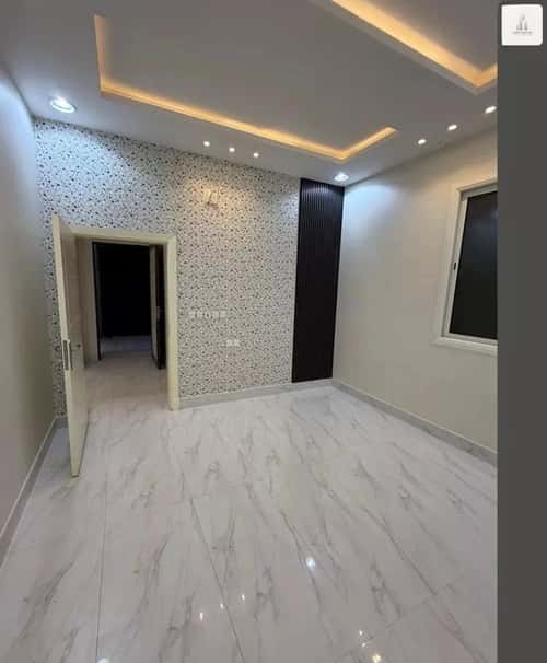 شقة 240 متر مربع ب 8 غرف الحزم، غرب الرياض، الرياض
