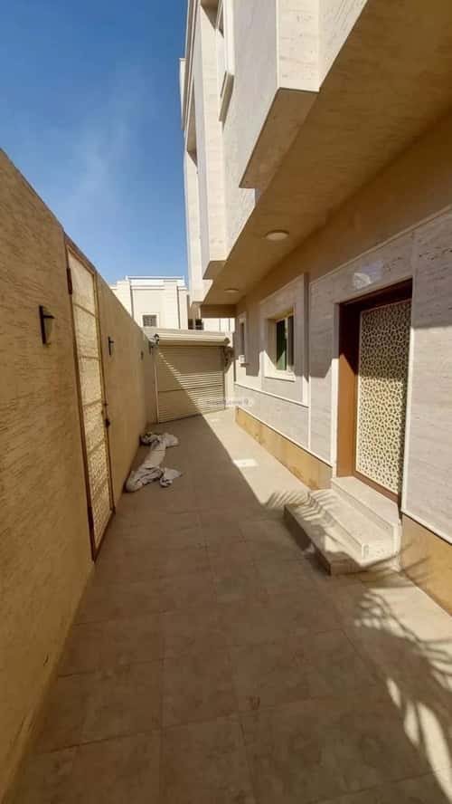 Villa 203.5 SQM Facing North with 5 Bedrooms Al-Arid, North Riyadh, Riyadh