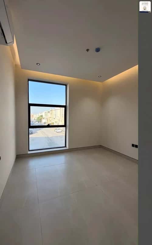 Floor 184.25 SQM with 5 Bedrooms Ar-Rimal, East Riyadh, Riyadh