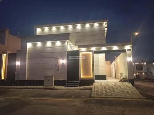 Floor 300 SQM with 5 Bedrooms An-Nadheem, East Riyadh, Riyadh