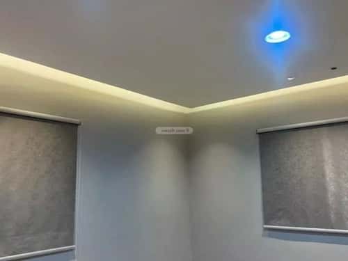 Rest House 5000 SQM Facing South on 20m Width Street The High Apartment, Bariduh