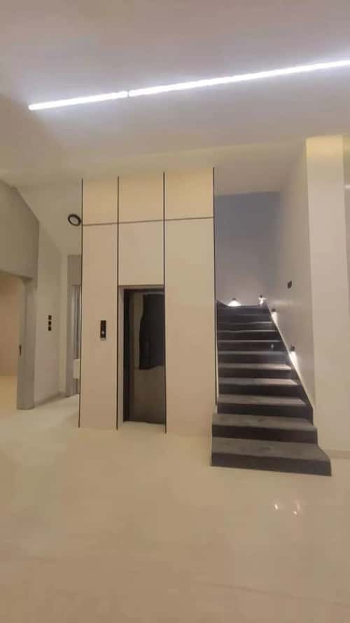 Villa 270 SQM Facing South on 20m Width Street Al Marjan, East Riyadh, Riyadh