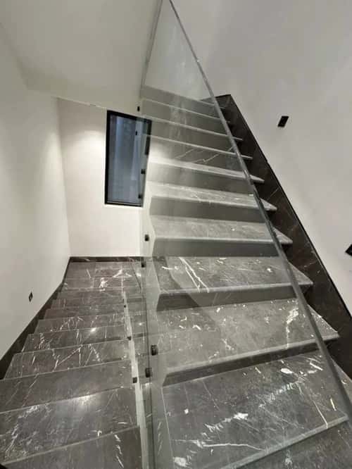 Floor 217.01 SQM with 4 Bedrooms Ar-Rimal, East Riyadh, Riyadh