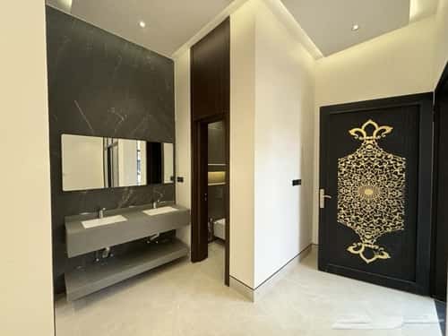 Villa 279.53 SQM Facing North on 15m Width Street Al-Muanisiyah, East Riyadh, Riyadh