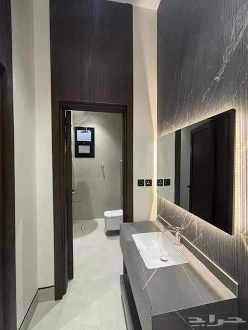 Villa 279.53 SQM Facing North on 15m Width Street Al-Muanisiyah, East Riyadh, Riyadh