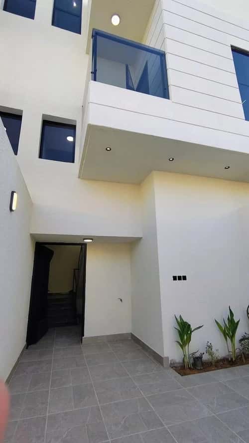 Villa 158.16 SQM Facing East on 20m Width Street Ad-Duraihemiyah, West Riyadh, Riyadh