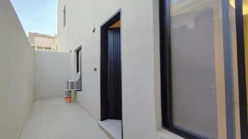 Floor 162.22 SQM with 4 Bedrooms Dahrat Al-Badeah, West Riyadh, Riyadh