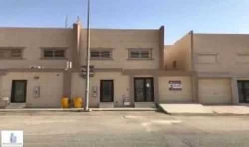 فيلا 332.5 متر مربع شمالية على شارع 18م المصيف، عنيزة