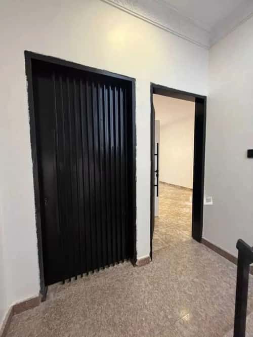Apartment 333.5 SQM with 3 Bedrooms Ad-Dar Al- Baida, South Riyadh, Riyadh