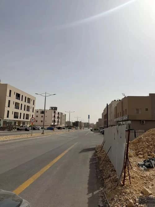 أرض 1050 متر مربع جنوبية غربية على شارع 30م النرجس، شمال الرياض، الرياض