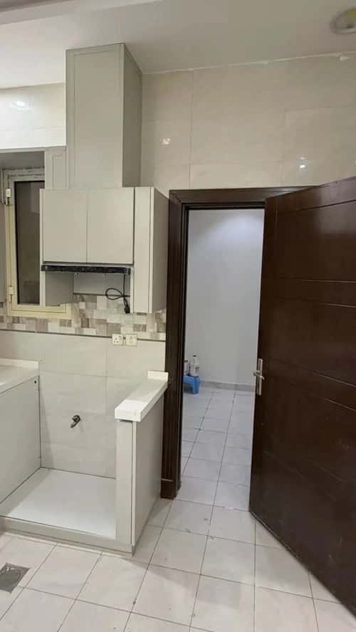 Floor 660 SQM with 5 Bedrooms An-Narjis, North Riyadh, Riyadh
