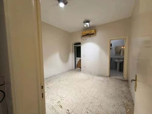 عمارة 250 متر مربع واجهة جنوبية اليرموك، شرق الرياض، الرياض