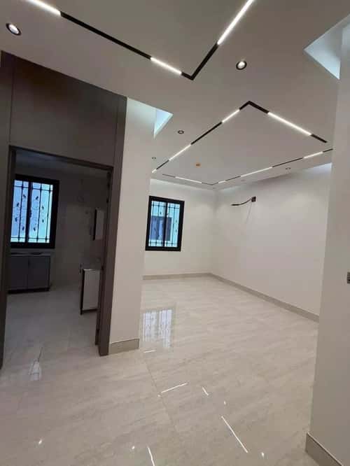 Building 1176 SQM Facing North Al-Muanisiyah, East Riyadh, Riyadh