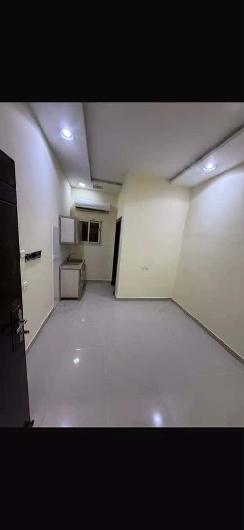 Building 399.75 SQM Facing South Al-Muanisiyah, East Riyadh, Riyadh