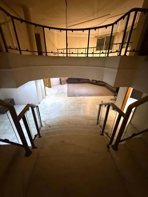 Villa 900 SQM Facing East on 15m Width Street King Faisal, East Riyadh, Riyadh
