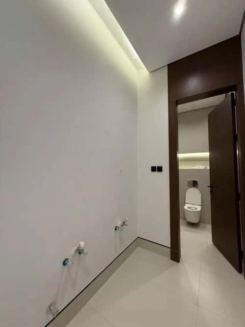 Villa 644.37 SQM Facing East on 25m Width Street Al-Mahdiyah, West Riyadh, Riyadh