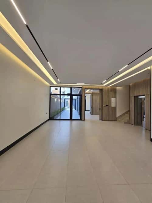 Villa 312.5 SQM Facing South on 15m Width Street Ar-Rimal, East Riyadh, Riyadh