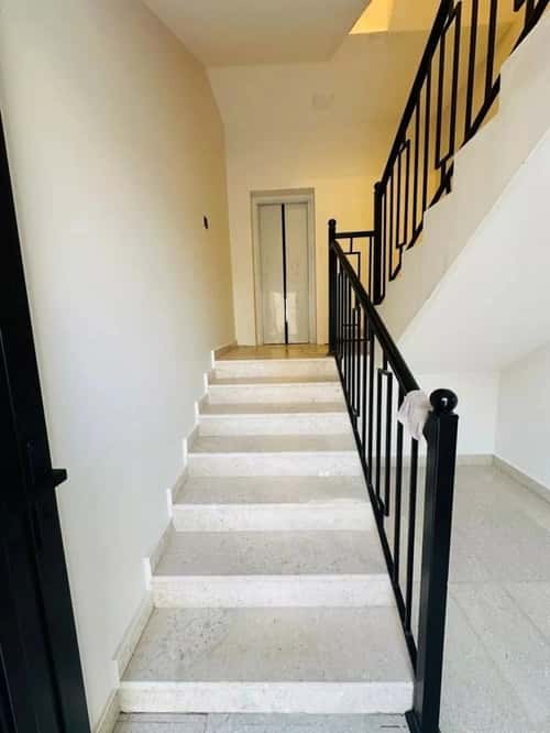 Floor 187.01 SQM with 4 Bedrooms Qurtubah, East Riyadh, Riyadh