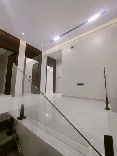 Floor 165.81 SQM with 4 Bedrooms Al-Muanisiyah, East Riyadh, Riyadh