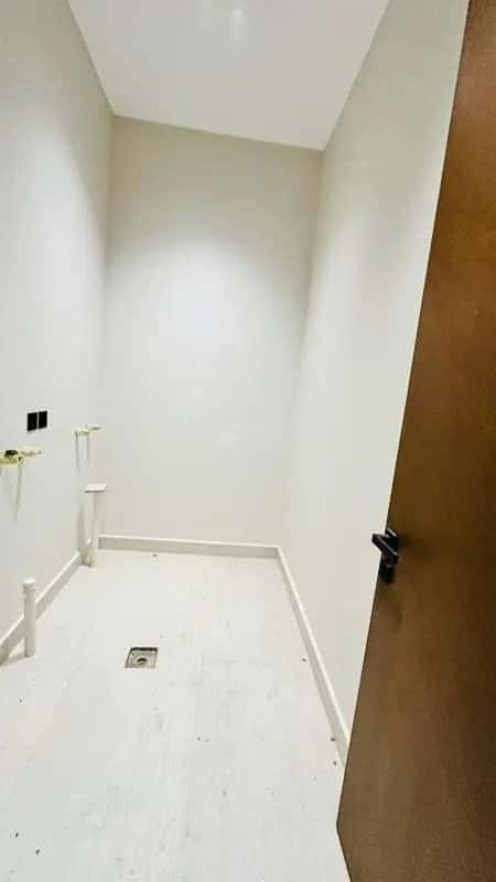 Villa 339.62 SQM Facing South West on 15m Width Street Al-Mahdiyah, West Riyadh, Riyadh