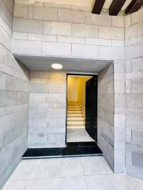 Floor 165.81 SQM with 4 Bedrooms Al-Muanisiyah, East Riyadh, Riyadh