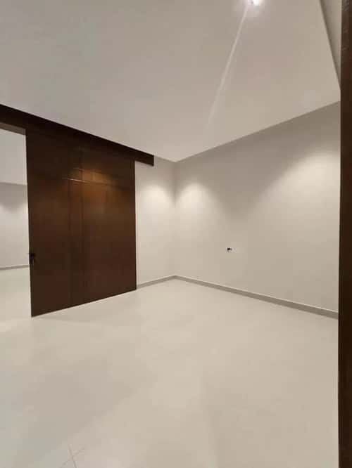 Floor 242.58 SQM with 4 Bedrooms Al-Khaleej, East Riyadh, Riyadh